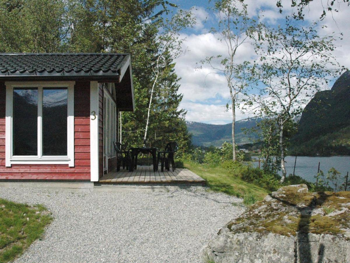 Two-Bedroom Holiday home in Olden 3 Zimmer foto
